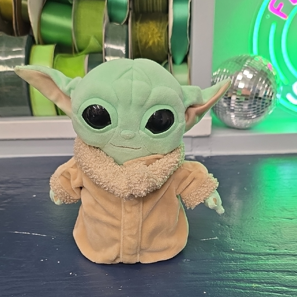 Star Wars Green and Tan Baby‎ Yoda Stuffed Animal